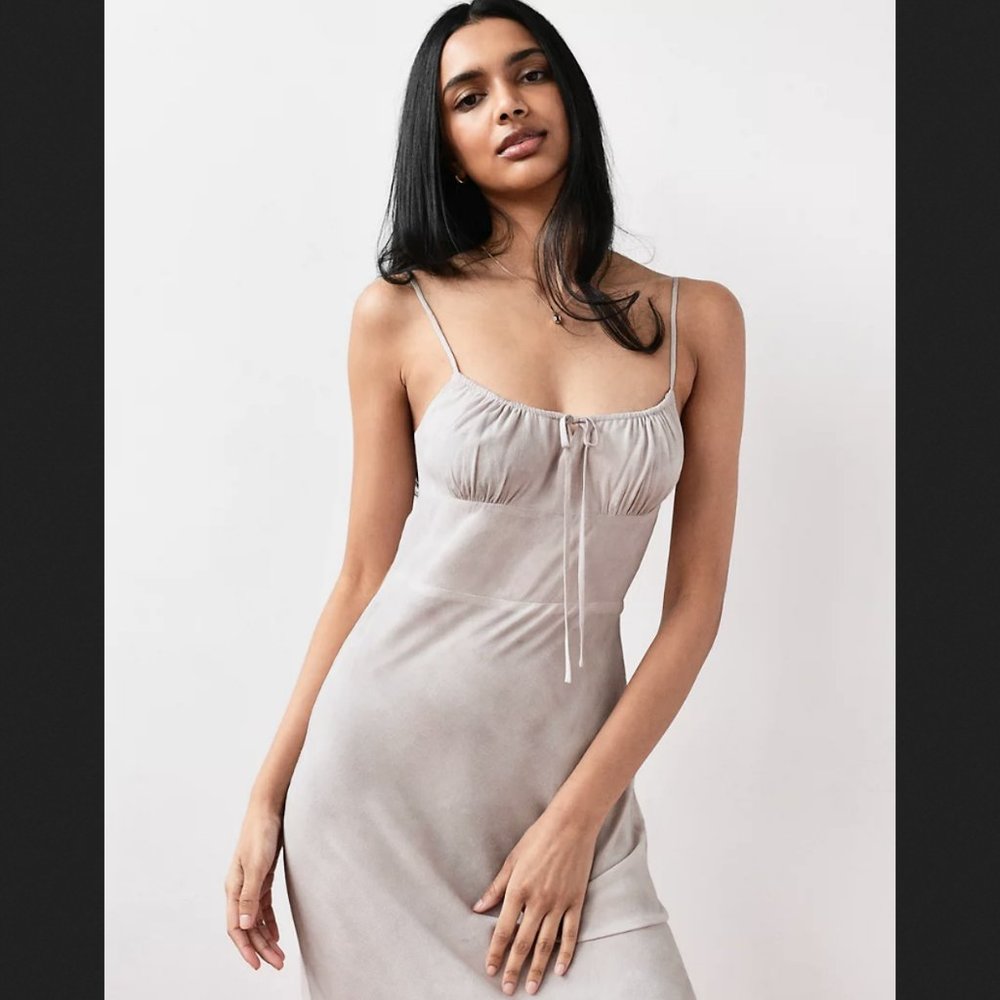 Aritzia Wilfred bellow dress